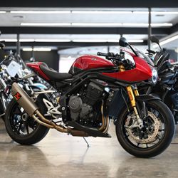 2022 TRIUMPH SPEED TRIPLE 