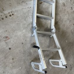 Access Ladder For A Pontoon Boat (foldable) 