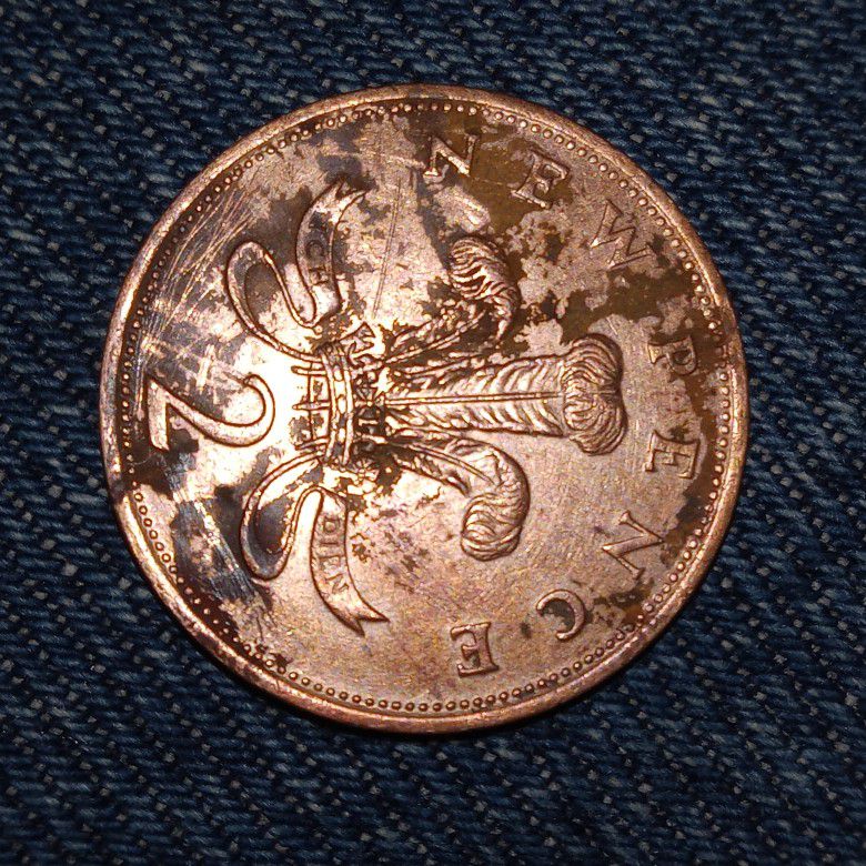 1980  2 NEW PENCE COIN