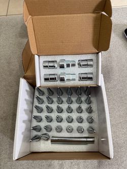 Cone Bulge Seat Wheel Lug Nuts NEW