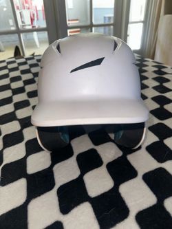 Easton Baseball Helmet – White – Size 6 3/4–7 1/2