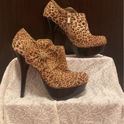 Brand New Size 7 