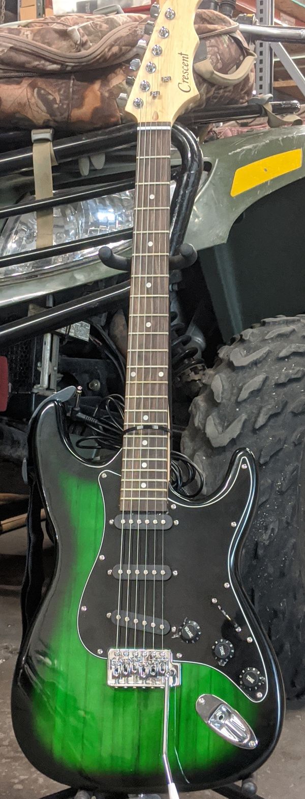 Crescent Electric 6String Guitar for Sale in Surprise, AZ OfferUp