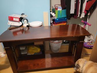 Accent table