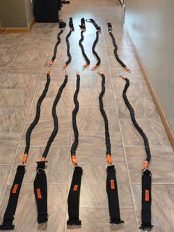 Defense on a string basketball trainer bungee cords
