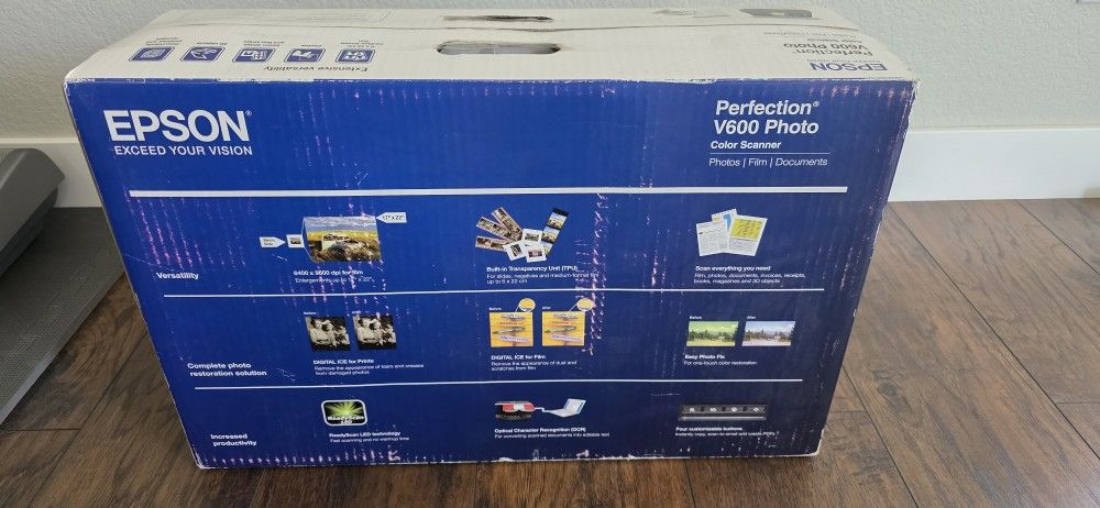 EPSON V600