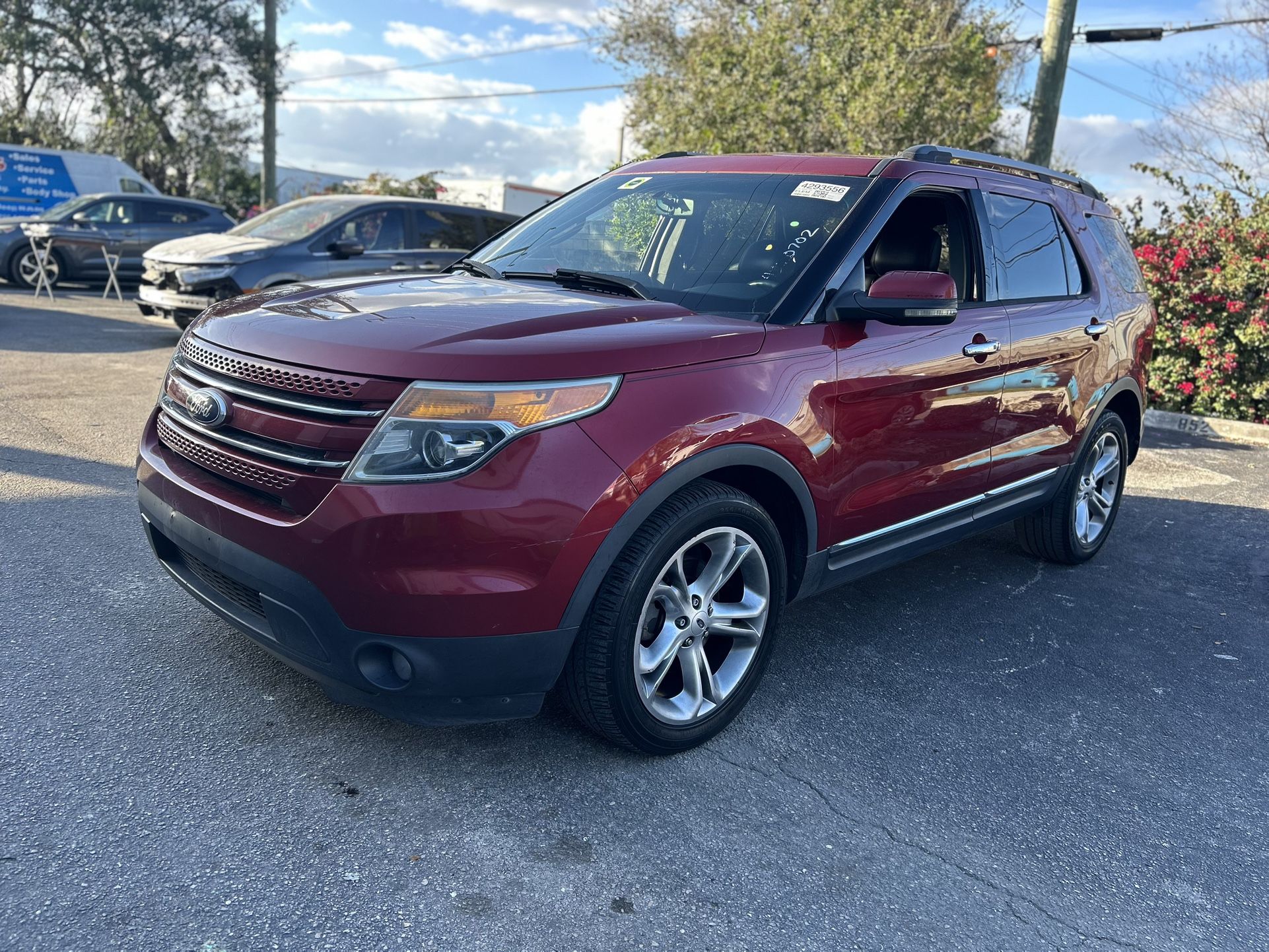 Ford Explorer clean Title 7 Seat SUV