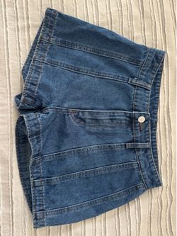 Shorts waist size 26