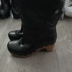 Uggs Women Lynnea Leather Boots