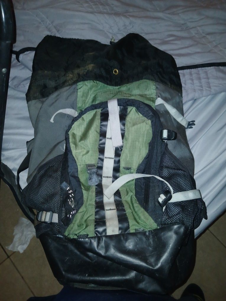 Camping/Hiking Backpack