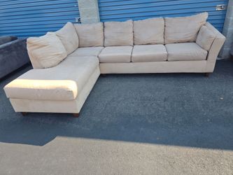 Sectional Couch With Delivery