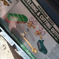 Victor Welding And Cutting Outfit