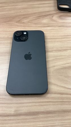 Apple iPhone 15