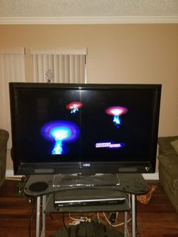 TV Vizio 40 " OBO whit TV stand