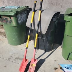 2  DEWALT
49 in. Fiberglass Handle Carbon Steel Clean-Out Shovel