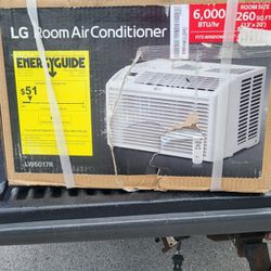 LG ELECTRONICS 250-sq Ft Window Air Conditioner 