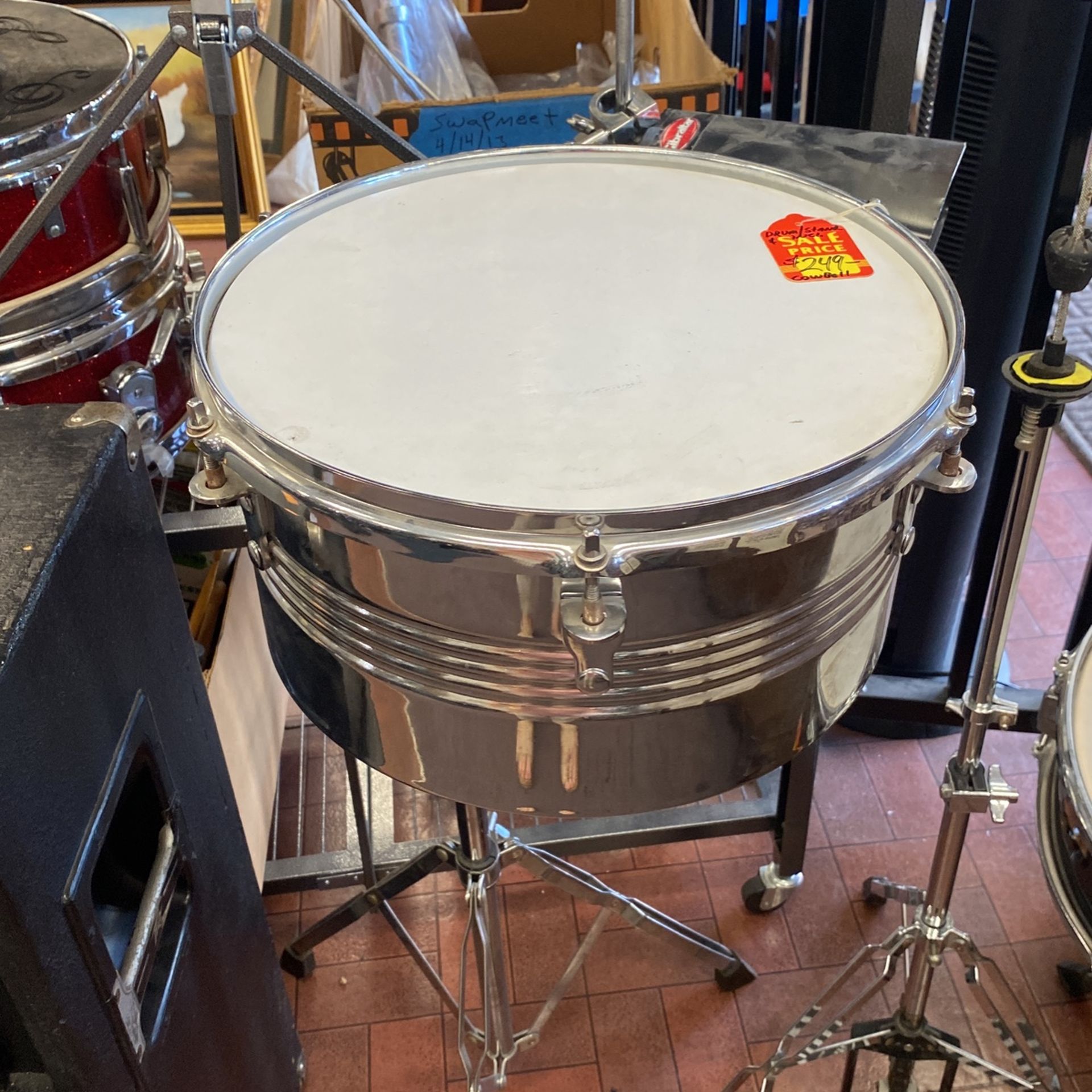 Snare Drum 13 Inches No Bottom Skin Includes The Stand And Cowbell