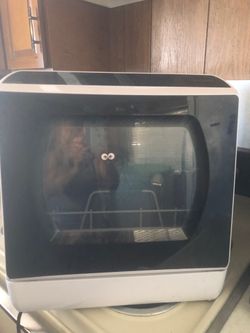 Portable dishwasher