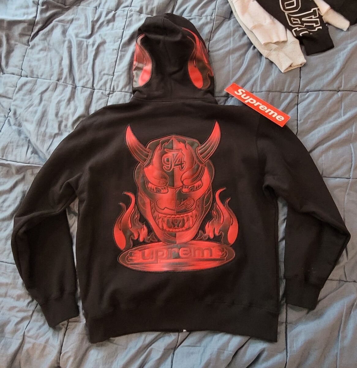Supreme Hoodie