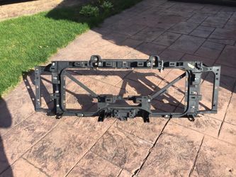 2015 Chevy Silverado Grill Holder