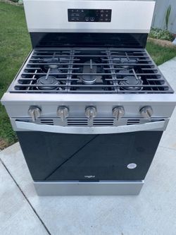 Whirlpool Natural Gas Stove