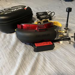 Fat Shark Attitude V4 FPV Goggles 