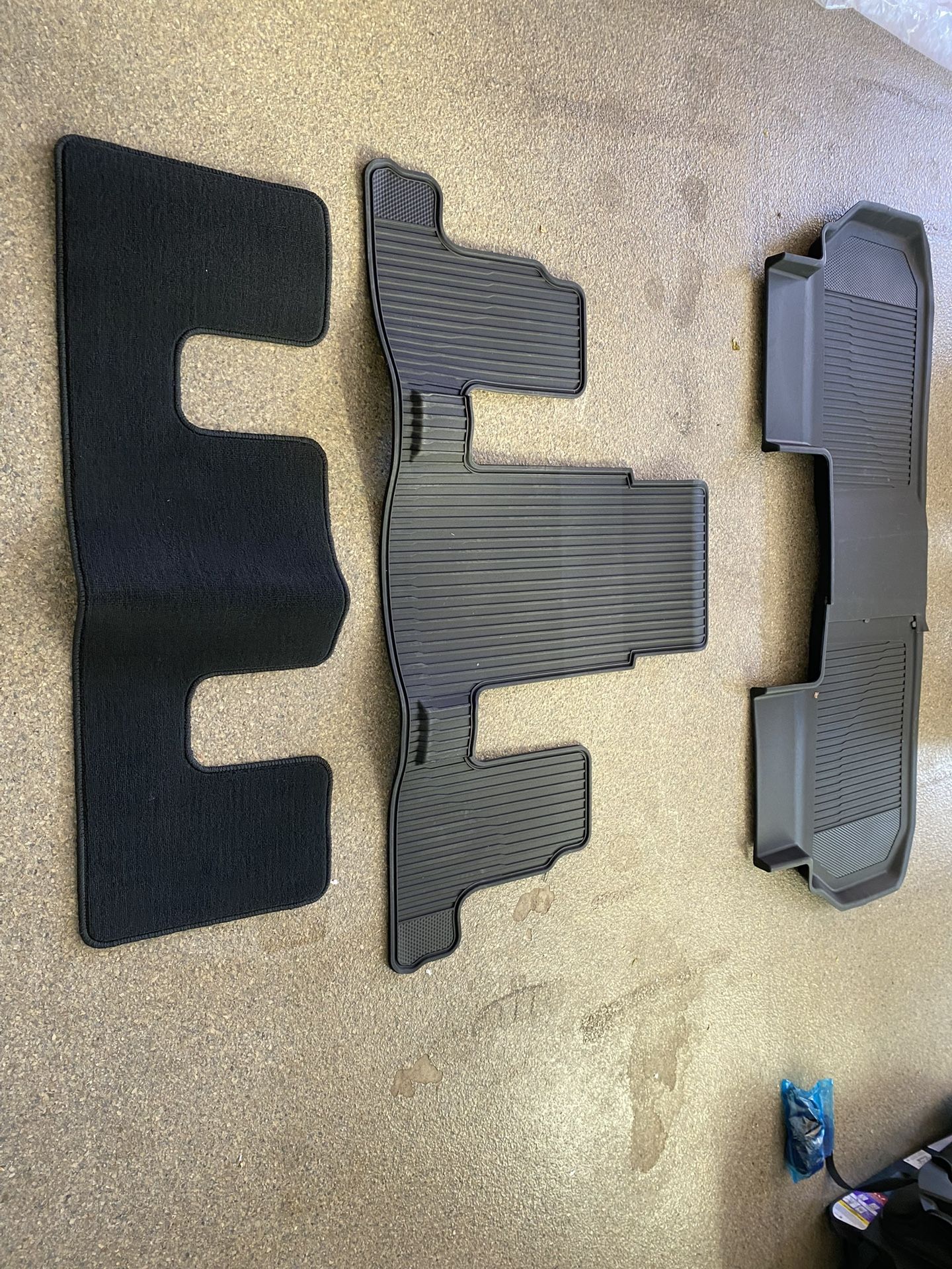 Chevy Traverse 2025 All Weather 2nd & 3rd Row Floor Liners