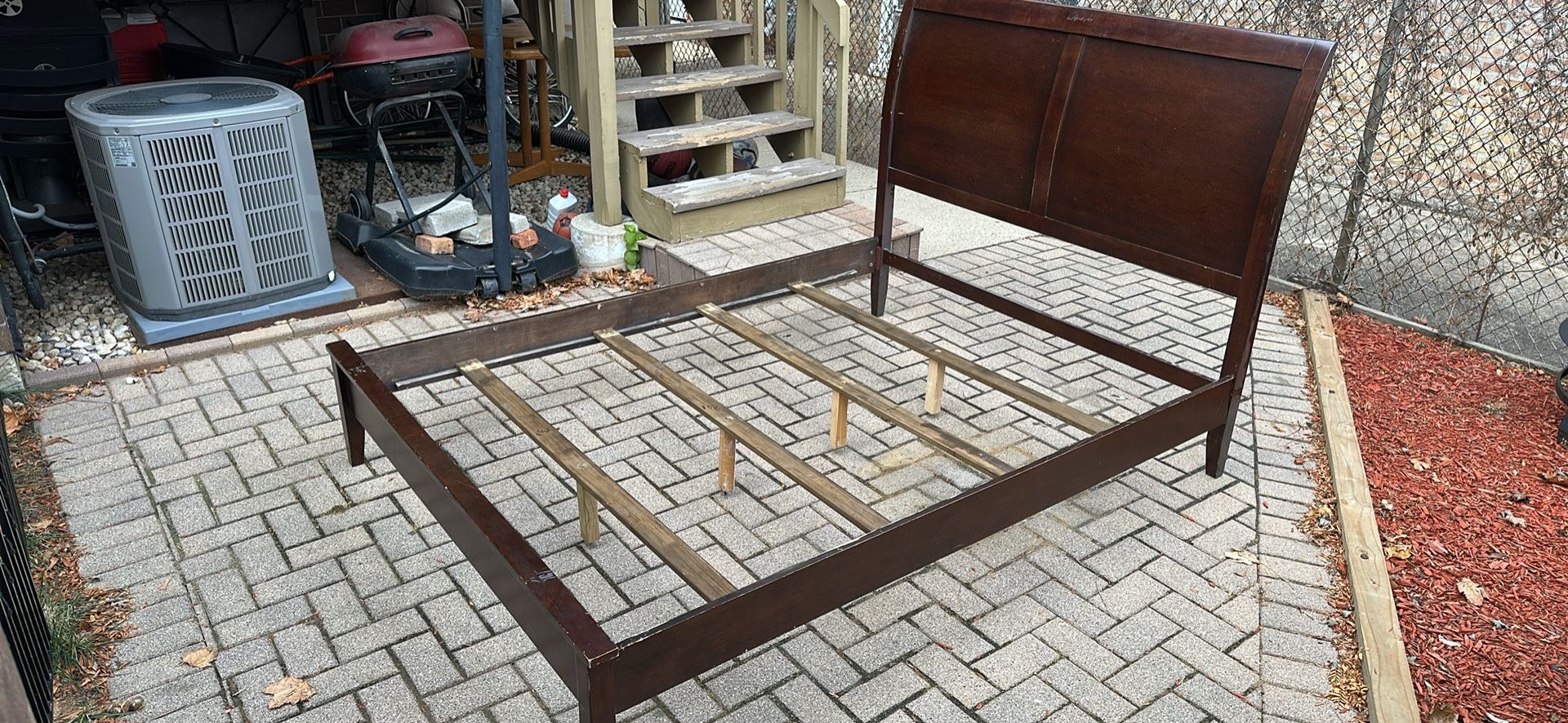 Queen Size Wooden Bed Frame
