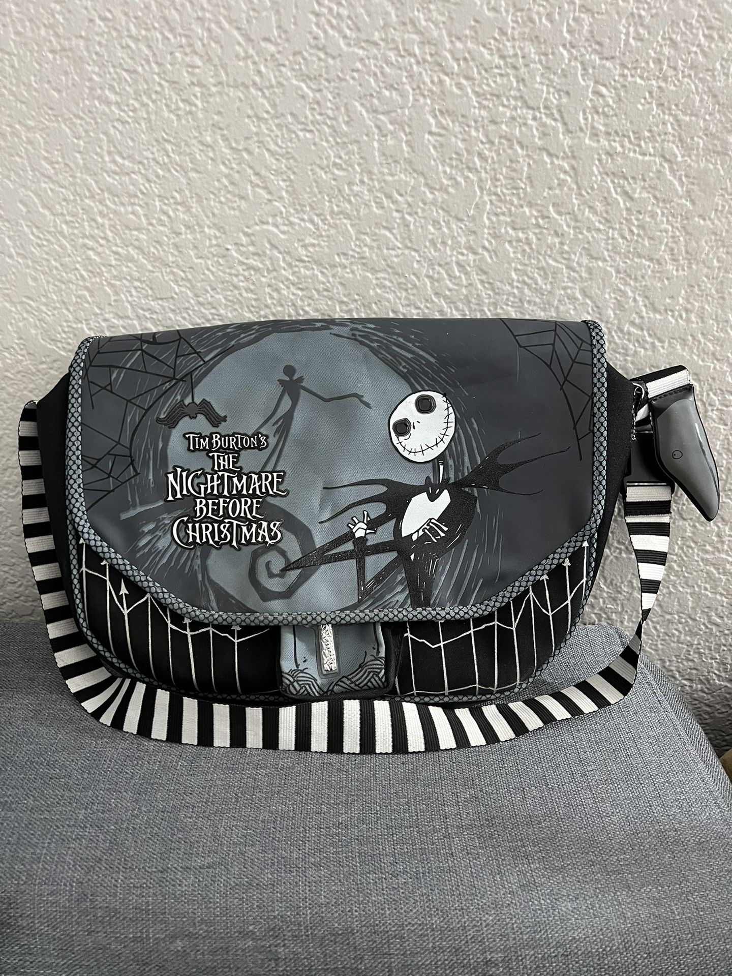 Disney Nightmare Before Christmas Jack Skellington insulated Messenger Bag