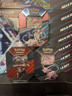 TRADE ONLY Evolving Skies, Fusion Strike - V Heroes Tin