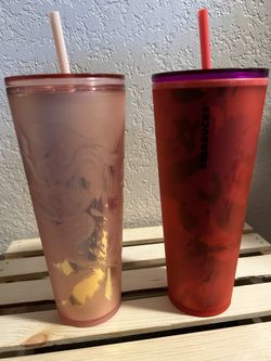 Starbucks’s Cups