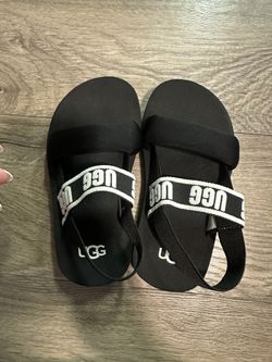 Ugg sandals for toddlers