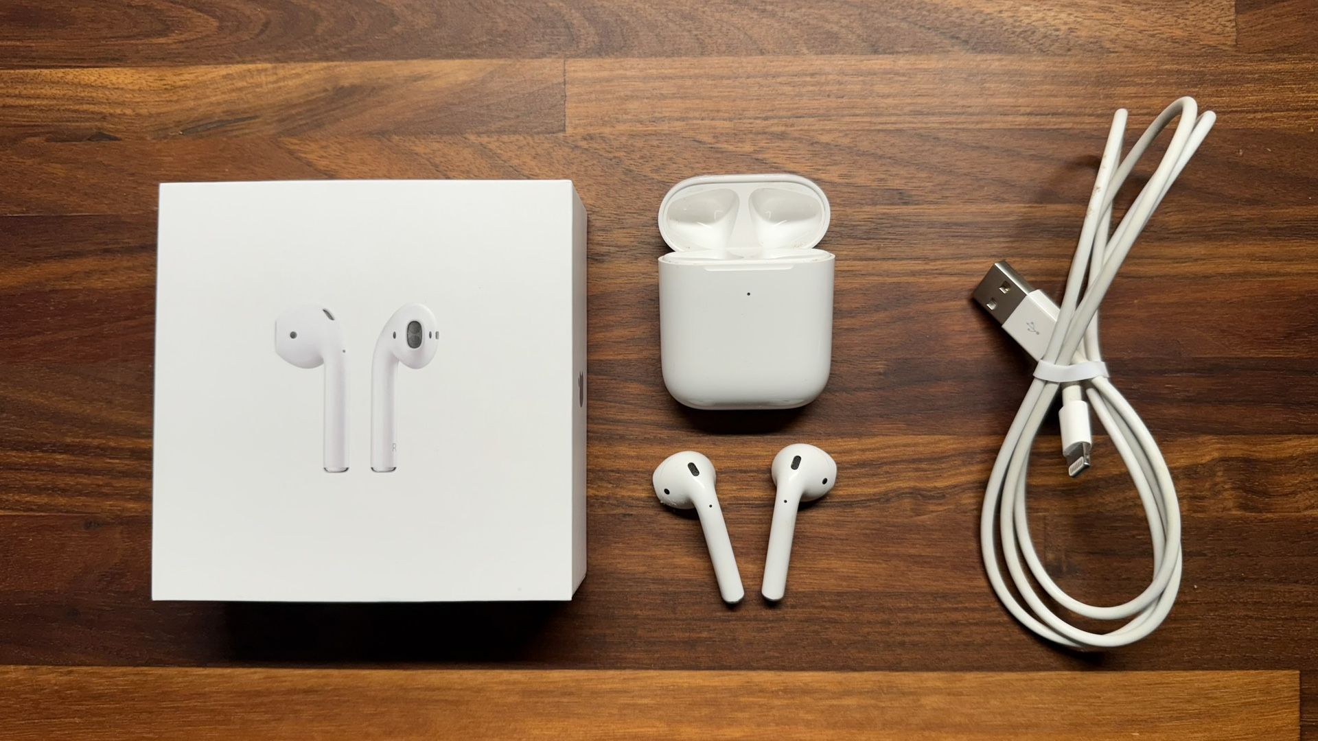 Apple AirPods 2 - Used