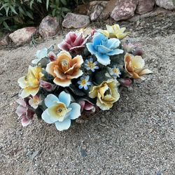 Porcelain Center Piece 