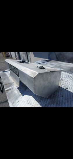 Aluminum fuel tank