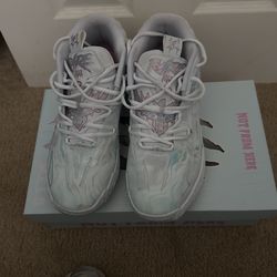 MB 03 Iridescent