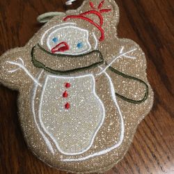 New Snowman scrubby