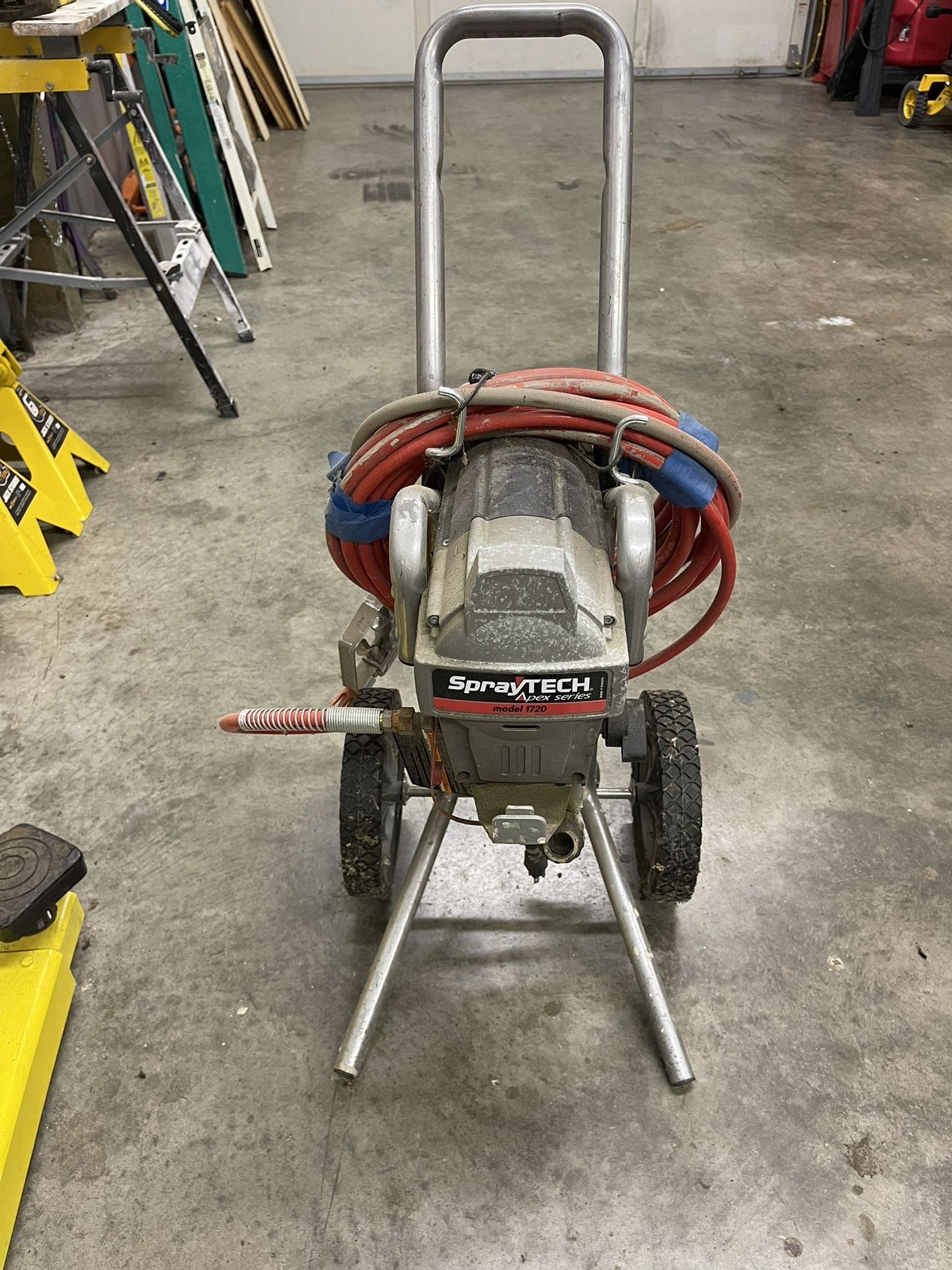SprayTech 1720 Paint Sprayer for Sale in Tenino, WA OfferUp