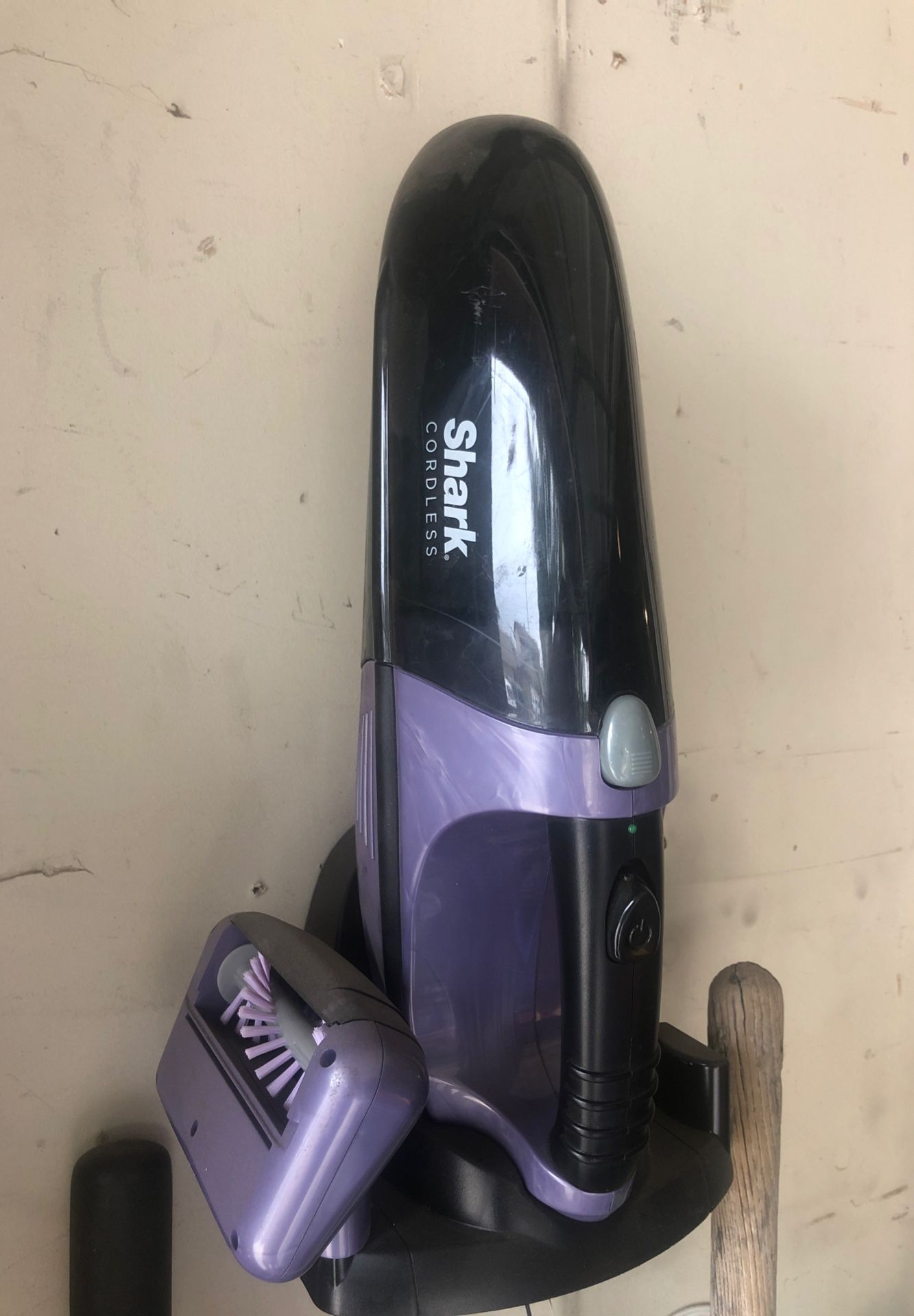 Handheld shark vacuum