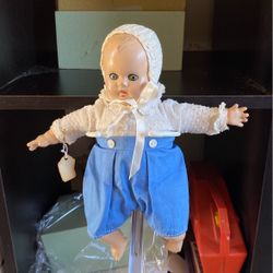 Vintage 1934 Madam Alexander Doll