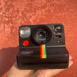 Polaroid Now Plus