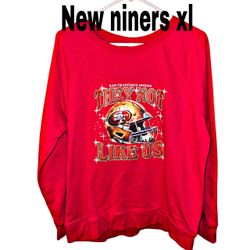 New women’s San Francisco 49ers sweatshirt size extra large