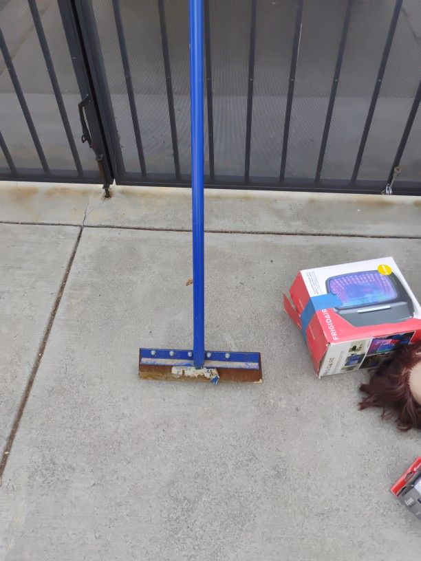 Floor Scraper