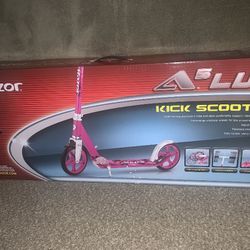 Razor Scooter(pink)
