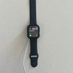 Apple Watch SE 
