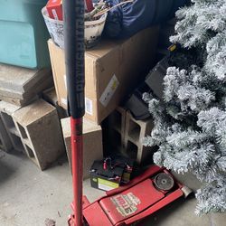 Pittsburgh 3ton Hydraulic Floor Jack 