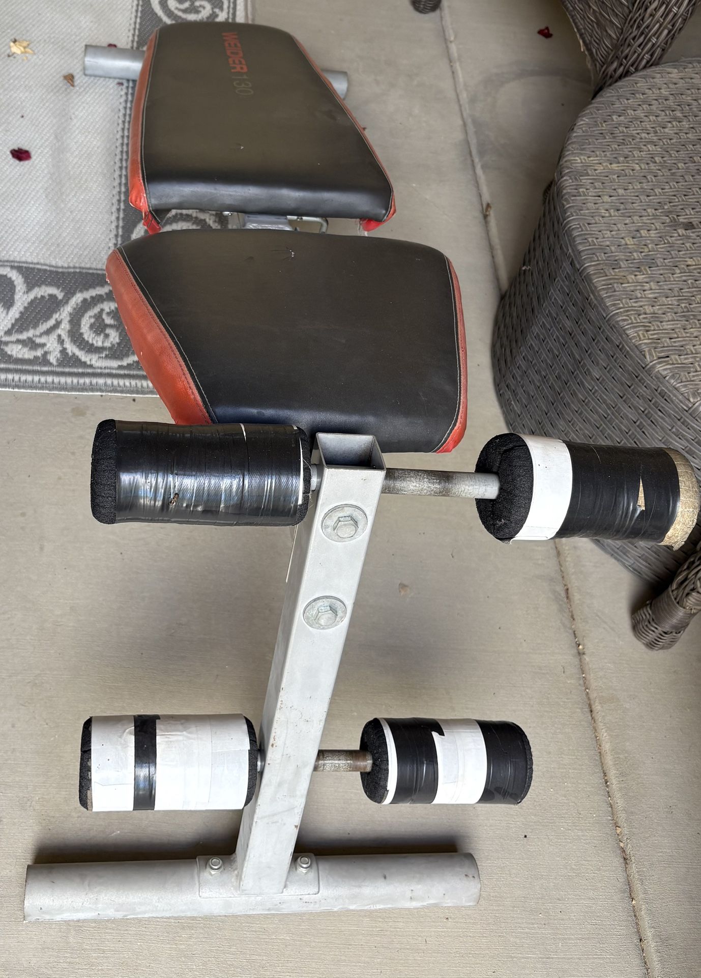 Weight Bench