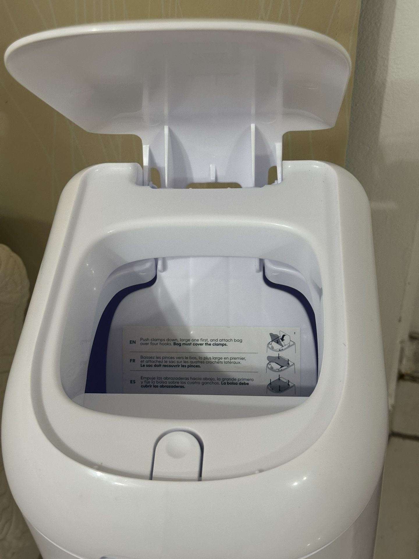 Diaper Genie Signature Pail 