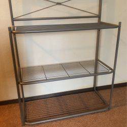 Cute Light Weight Metal Shelf