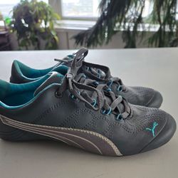 Gray And Blue Women’s Puma Shoes Size 6